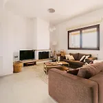 Alonia View House