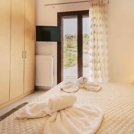 Semesterbostad Alonia View House *